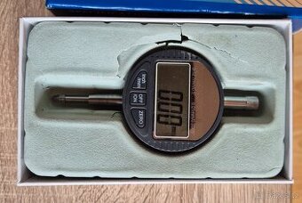 Digitální úchylkoměr (hodinky)