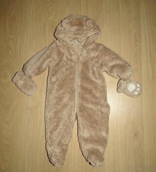 Chlupatá kombinéza Next 3-6m