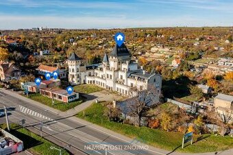 Soubor komerčních nemovitostí, unikátní Zámek pro ubytování,
