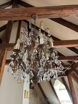 Krásný lustr se skleněnými ověsy kovový (NN07)