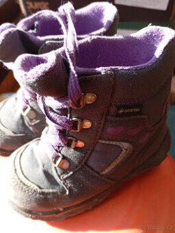 Zimní boty vel. 22