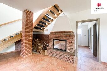 Pronájem obchodního prostoru 230 m2, Dobronín