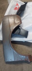 Přední blatníky Škoda 120 užovka, garde