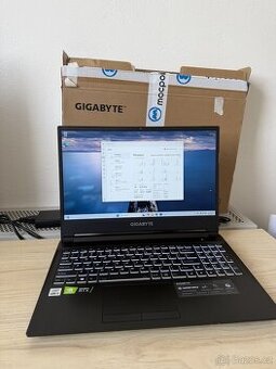 Gigabyte G5 KC i5 10500H / 16GB / 1,5TB / RTX 3060