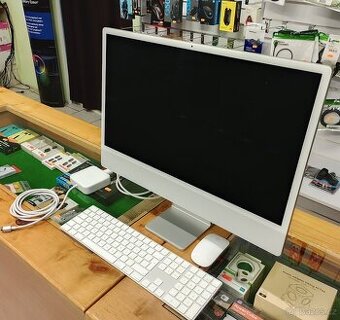 Apple iMac 2021 24" M1/8GB/256 GB SSD/