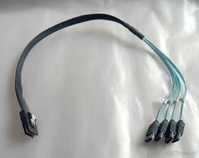 HDD kabel z miniSAS na 4x SATA