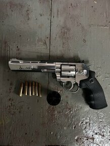 Revolver Dan Wesson plynová airsoft zbran