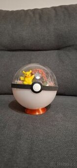 Pokeball pikachu