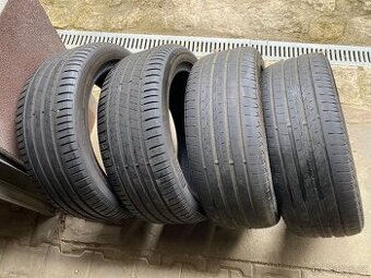 Pneu 245/45 R18
