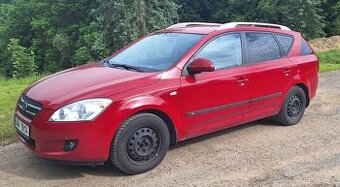 Kia Ceed kombi 1,6CRDI 85Kw STK 2/2026