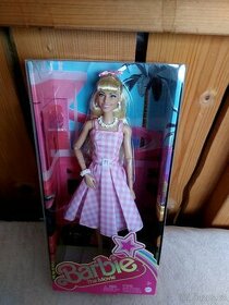Barbie panenka Movie v ikon. Film. oblečku - NOVÁ - 1