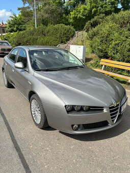 Alfa Romeo 159