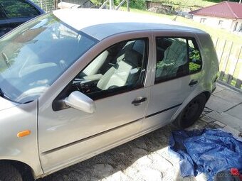 Volkswagen golf 4. 1.6