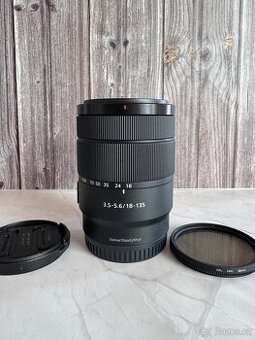 Sony 18-135mm f/3.5-5.6 OSS Objektiv
