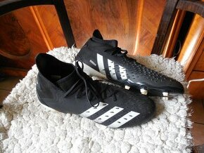 Kopačky Adidas Predator Freak .2 FG vel. 48