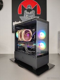 i5 10600K, RTX 3070, 16GB DDR4 2666MHz, 1TB NVMe