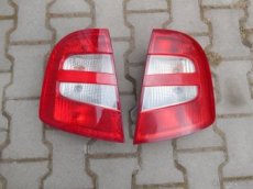 ŠKODA FABIA I HATCHBACK ZADNÍ SVĚTLA