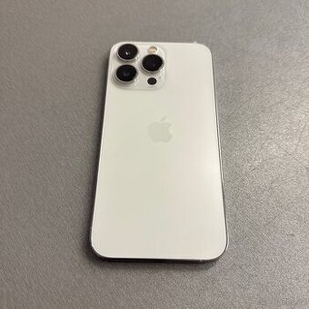 iPhone 13 Pro 128GB silver, pěkný stav, 12 měsíců záruka