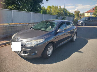 Renault Megane - 1