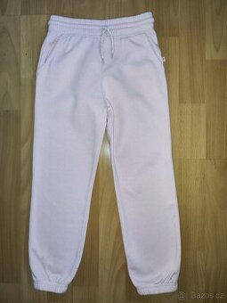 Růžové tepláky Primark 116