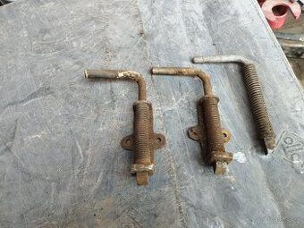 Na Tatra 603 uzávěr na lezervu