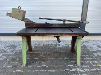 Tabulové nůžky ruční NTP1000/2A