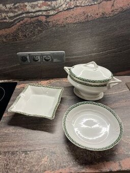 Servírovací sada se zeleným lemem