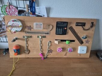 Activity board na zeď