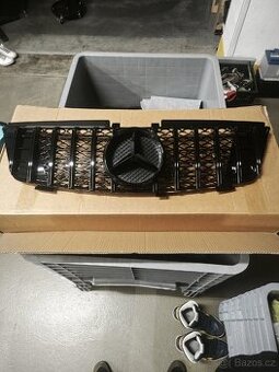 Přední maska W164