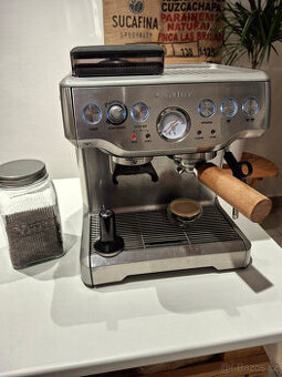 Pákový kávovar Catler s mlýnkem