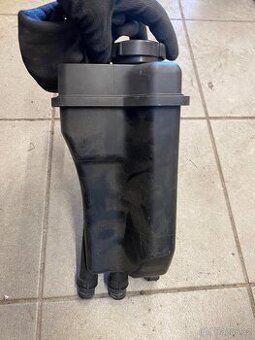 Expanzní nádoba e39