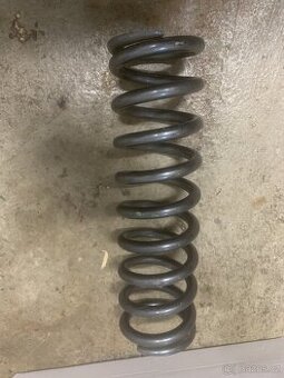 Prodám pružinu z kawasaki KX 85 rok 2005