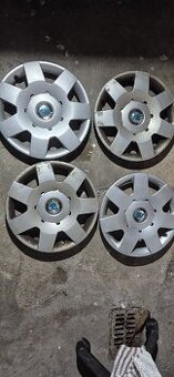 Poklice skoda fabia r14