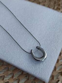 Řetízek podkova ocel