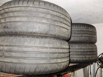 Letní 225/50/17 Bridgestone - 1