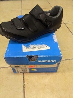 Tretry SHIMANO SH-ME301WL dámské černé