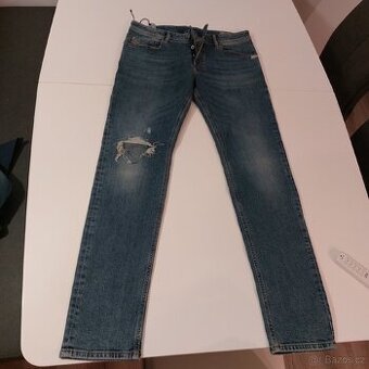 Pánské džíny Diesel – velikost 34
