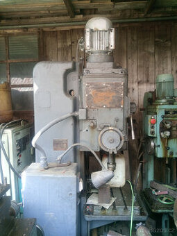 vrtačka stojanová RUS, typ 2H125