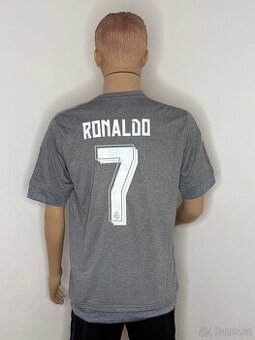 Cristiano Ronaldo Real Madrid Dres