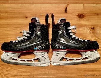 Junior Brusle Bauer Vapor  X2,7