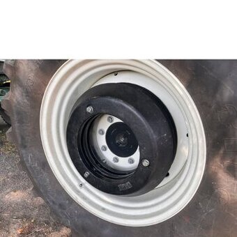 závaží do kol pro traktor New holland