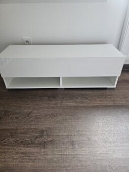 TELEVIZNÍ STOLEK - 1