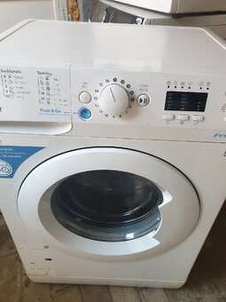 Pračka Indesit na 6kg