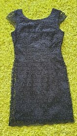 Šaty s.Oliver Selection s krajkou - černé