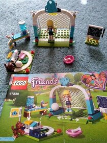Lego Friends, Stephanie a fotbalový trénink