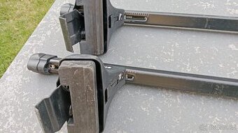 Stresni nosniky Thule - 1