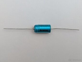 Kondenzátor elektrolytický 220uF/25V TESLA TF009