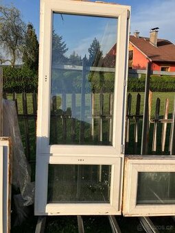 Atypické okno bílý plast 86x206cm