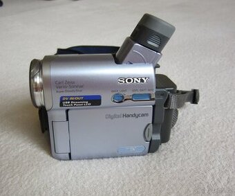 Handycam SONY DCR-TRV 19E, - 1
