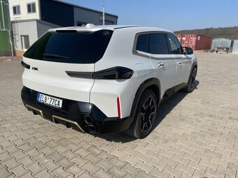 BMW XM